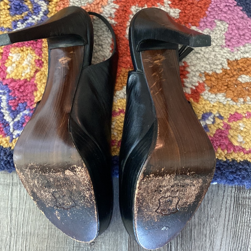 Gorgeous Stuart Weitzman Platform Slingbacks - image 3